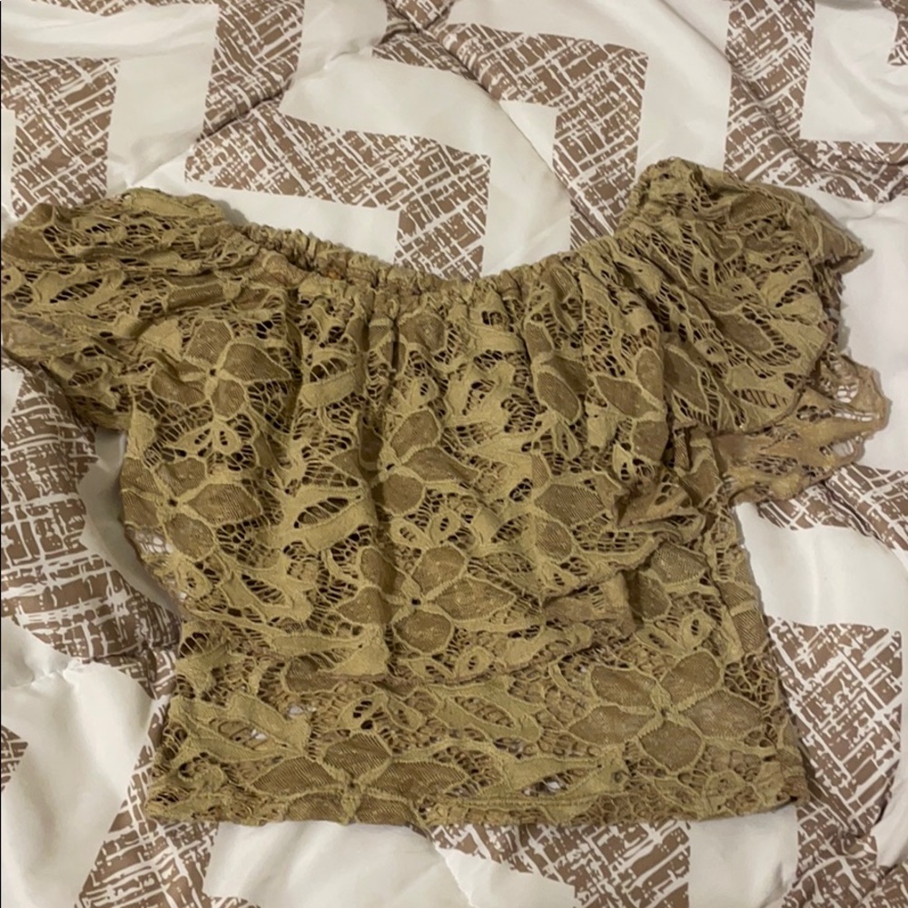 Crop top